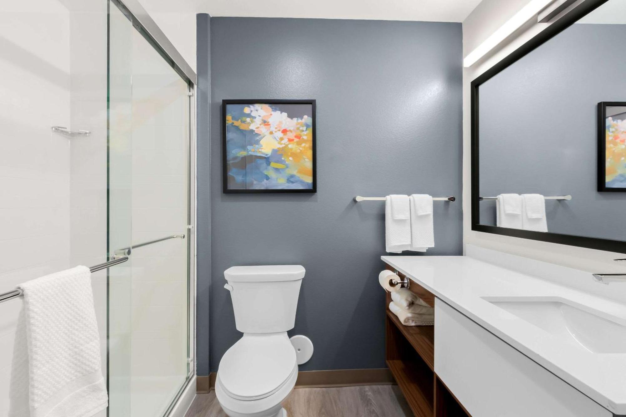 Everhome Suites Glendale Sports Entertainment District Екстер'єр фото