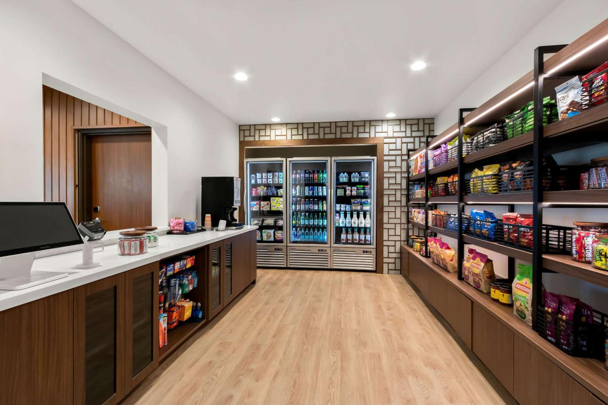 Everhome Suites Glendale Sports Entertainment District Екстер'єр фото